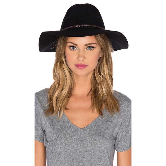 ❣️2/$45❣️ Black Floppy Hat With String-tie - Picture 3 of 3